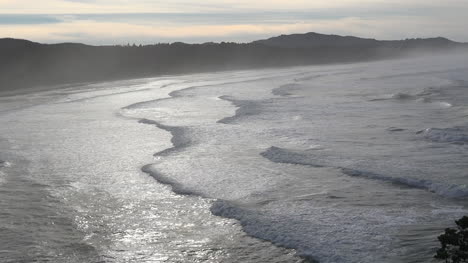 Oregon-Backlit-Sea-At-Otter-Rock-Pan